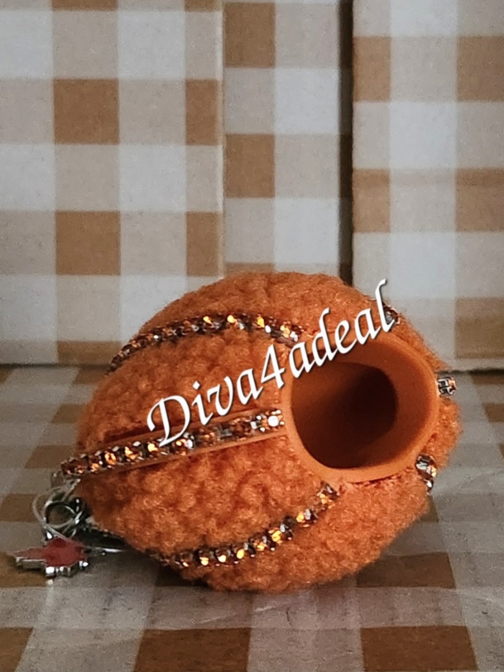 Bath & Body Works FALL BLING PUMPKIN Pocketbac Holder Keychain - Picture 3 of 3
